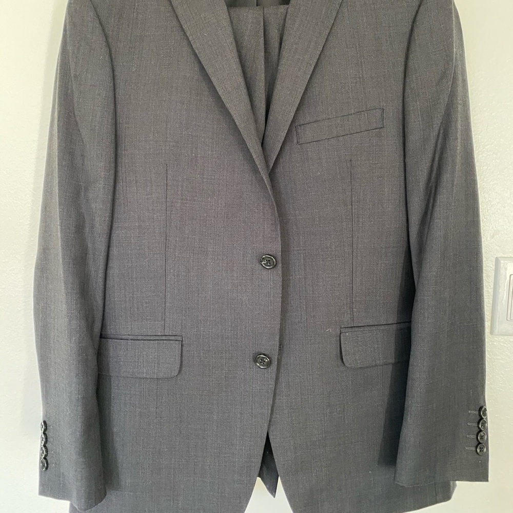 Men’s Suit